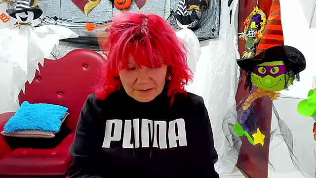 Snapshot of Salomeediaz_ chatting on October 11, 2025, 9:02 pm Salomeediaz online show from October 11, 2025, 9:02 pm