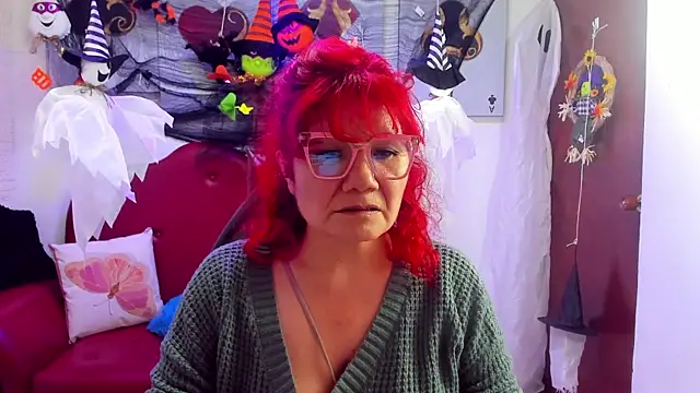 Snapshot of Salomeediaz_ chatting on October 23, 2025, 9:02 pm Salomeediaz online show from October 23, 2025, 9:02 pm