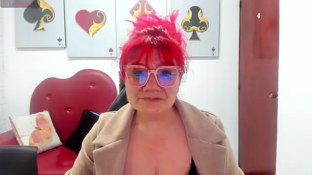 Snapshot of Salomeediaz_ chatting on November 28, 2025, 9:06 pm Salomeediaz online show from November 28, 2025, 9:06 pm