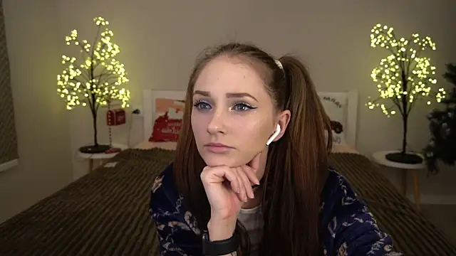 PamelaXX  online show from January 25, 2025, 8:53 pm