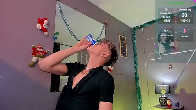 Snapshot of ANDRIUS_24 chatting on December 19, 2024, 12:12 pm ANDRIUS 24 online show from December 19, 2024, 12:12 pm