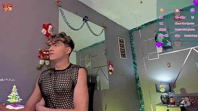 Snapshot of ANDRIUS_24 chatting on December 26, 2024, 11:54 am ANDRIUS 24 online show from December 26, 2024, 11:54 am