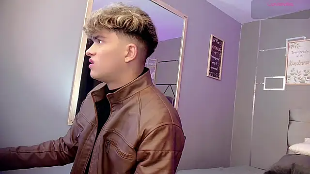 Snapshot of ANDRIUS_24 chatting on February 2, 2025, 1:19 pm ANDRIUS 24 online show from February 2, 2025, 1:19 pm