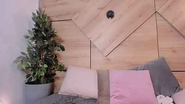 Snapshot of Natasha_Smith09 chatting on December 29, 2024, 2:52 pm Natasha Smith09 online show from December 29, 2024, 2:52 pm