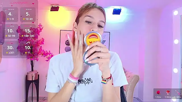 Snapshot of Tamara_slimx chatting on November 14, 2025, 4:00 am Tamara slimx online show from November 14, 2025, 4:00 am