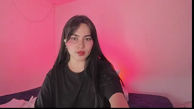 Snapshot of sol__angel chatting on February 20, 2025, 6:28 am sol angel online show from February 20, 2025, 6:28 am