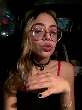 Nenitalinda69 online show from December 22, 2025, 2:30 am