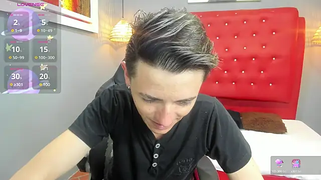 Snapshot of tossetrech chatting on March 12, 2025, 2:52 am tossetrech online show from March 12, 2025, 2:52 am