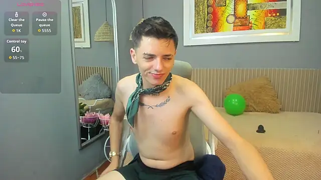 Snapshot of tossetrech chatting on September 14, 2025, 3:27 am tossetrech online show from September 14, 2025, 3:27 am