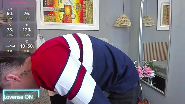 Snapshot of tossetrech chatting on November 7, 2025, 3:17 am tossetrech online show from November 7, 2025, 3:17 am