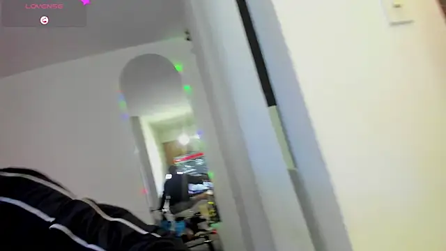 Jordyrodriiguez online show from January 5, 2025, 12:52 am