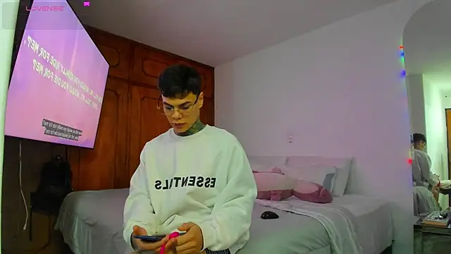 Jordyrodriiguez online show from February 7, 2025, 8:31 pm