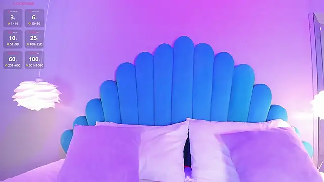 Snapshot of HannaKarson chatting on February 24, 2025, 11:32 am HannaKarson online show from February 24, 2025, 11:32 am