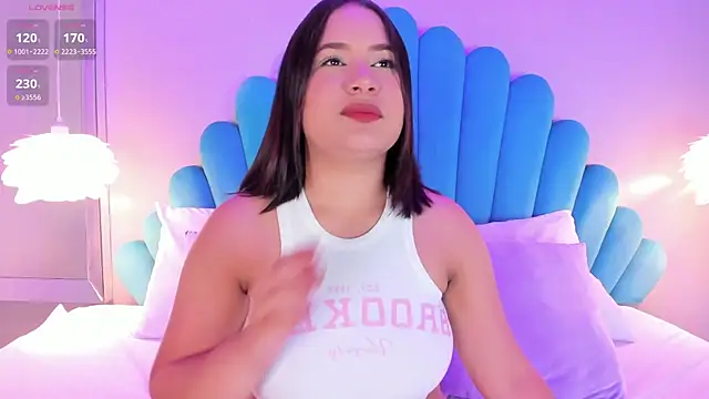 Snapshot of HannaKarson chatting on March 1, 2025, 11:39 am HannaKarson online show from March 1, 2025, 11:39 am