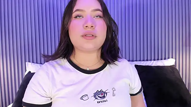 Snapshot of HannaKarson chatting on October 16, 2025, 11:44 am HannaKarson online show from October 16, 2025, 11:44 am