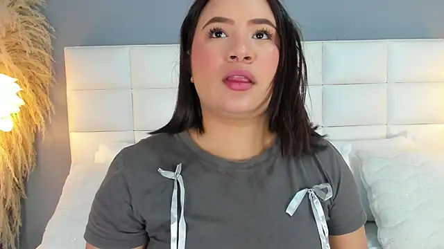 Snapshot of HannaKarson chatting on November 4, 2025, 11:31 am HannaKarson online show from November 4, 2025, 11:31 am