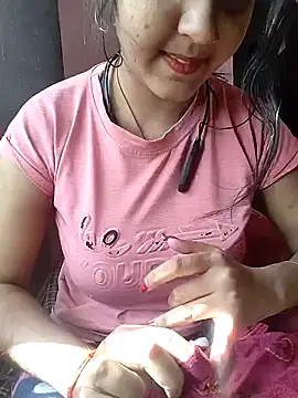 Snapshot of Bittu-rani chatting on December 4, 2024, 4:54 am Bittu-rani online show from December 4, 2024, 4:54 am