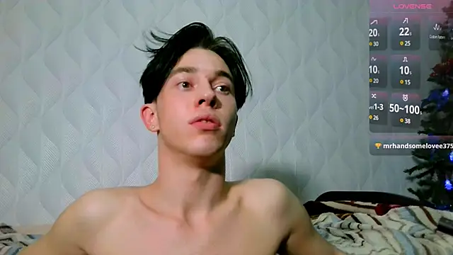 Snapshot of Jerry_Bomb chatting on January 5, 2025, 12:31 pm Jerry Bomb online show from January 5, 2025, 12:31 pm