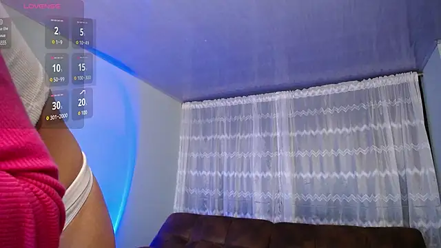 Snapshot of peyton_golden1 chatting on January 25, 2025, 5:07 am peyton golden1 online show from January 25, 2025, 5:07 am