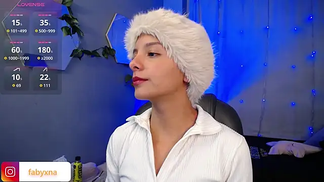 Snapshot of peyton_golden1 chatting on November 2, 2025, 3:09 am peyton golden1 online show from November 2, 2025, 3:09 am