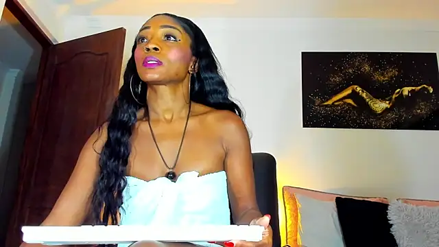 Snapshot of KimberlyBanks2 chatting on November 18, 2025, 10:20 am KimberlyBanks2 online show from November 18, 2025, 10:20 am