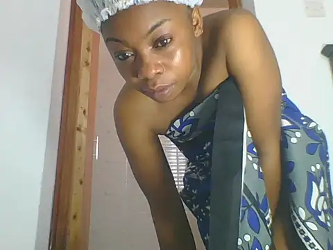 PrettyPrincess14 online show from February 23, 2025, 5:01 am