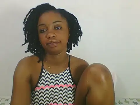 PrettyPrincess14 online show from March 20, 2025, 5:25 pm