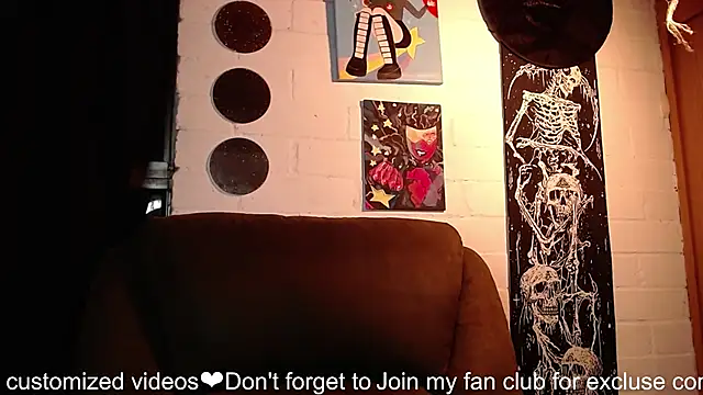 Snapshot of NEXT_DOOR_GIRL_ chatting on January 24, 2025, 3:11 am NEXT DOOR GIRL online show from January 24, 2025, 3:11 am