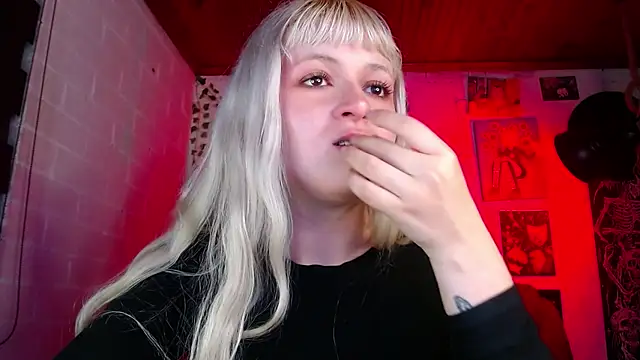 Snapshot of NEXT_DOOR_GIRL_ chatting on February 20, 2025, 3:34 am NEXT DOOR GIRL online show from February 20, 2025, 3:34 am