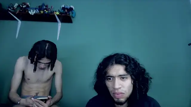 Snapshot of sweet_tippot chatting on December 15, 2025, 3:11 am sweet tippot online show from December 15, 2025, 3:11 am