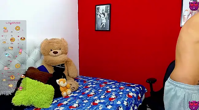 Snapshot of _snopyy_ chatting on January 2, 2025, 9:18 pm snopyy online show from January 2, 2025, 9:18 pm