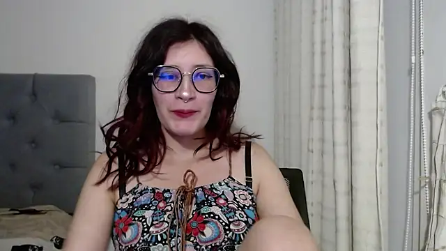 Snapshot of mariana124- chatting on January 6, 2025, 6:52 pm mariana124- online show from January 6, 2025, 6:52 pm