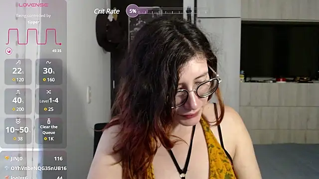 Snapshot of mariana124- chatting on March 18, 2025, 9:32 pm mariana124- online show from March 18, 2025, 9:32 pm