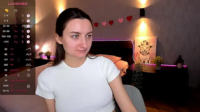 annacooleman online show from September 9, 2025, 2:22 am