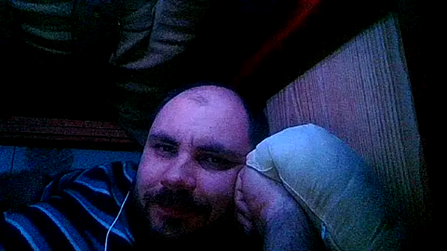 Snapshot of ZARRENAAR3 chatting on February 3, 2025, 10:43 pm ZARRENAAR3 online show from February 3, 2025, 10:43 pm