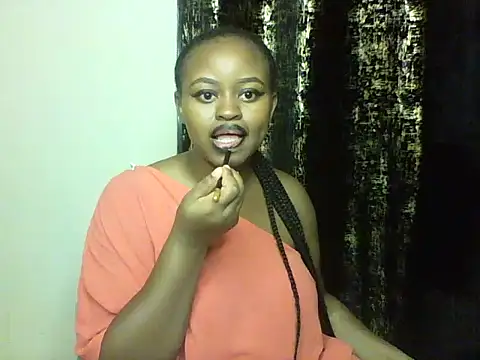 Snapshot of Candii_wet_ chatting on February 11, 2025, 4:13 pm Candii wet  online show from February 11, 2025, 4:13 pm