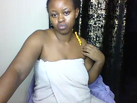 Snapshot of Candii_wet_ chatting on March 1, 2025, 3:43 am Candii wet  online show from March 1, 2025, 3:43 am