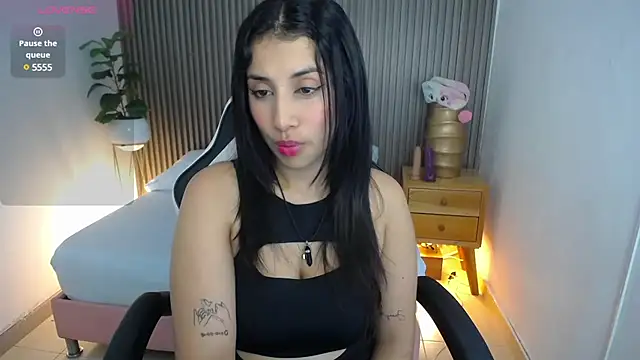 venuz lee online show from December 13, 2024, 12:50 pm