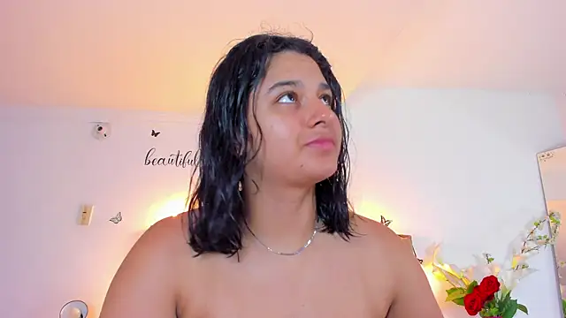 Snapshot of Megan_Whitte chatting on September 12, 2025, 1:28 am Megan Whitte online show from September 12, 2025, 1:28 am