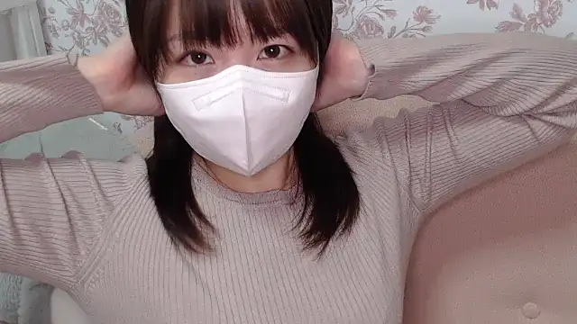 Snapshot of mei_hosina chatting on September 20, 2025, 3:35 pm mei hosina online show from September 20, 2025, 3:35 pm