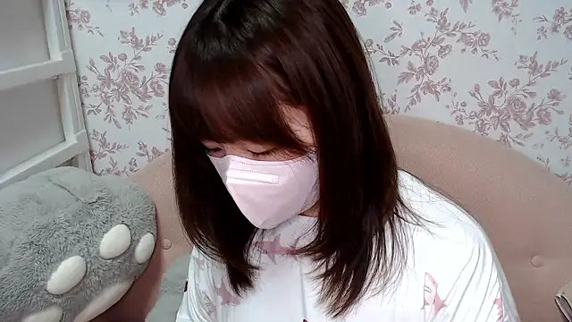 Snapshot of mei_hosina chatting on September 24, 2025, 3:15 pm mei hosina online show from September 24, 2025, 3:15 pm