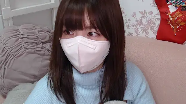 Snapshot of mei_hosina chatting on November 18, 2025, 12:38 am mei hosina online show from November 18, 2025, 12:38 am