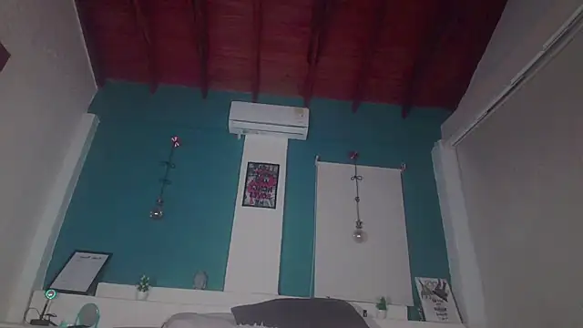 Snapshot of ariana-white- chatting on November 20, 2025, 6:46 am ariana-white- online show from November 20, 2025, 6:46 am