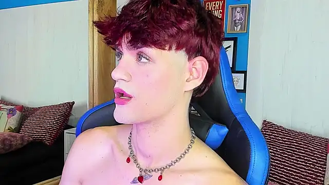 Snapshot of VladHellsing4 chatting on January 7, 2025, 1:57 pm VladHellsing4 online show from January 7, 2025, 1:57 pm