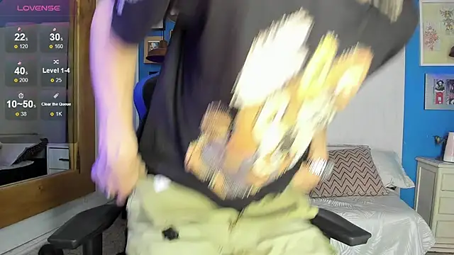 Snapshot of VladHellsing4 chatting on March 22, 2025, 2:14 pm VladHellsing4 online show from March 22, 2025, 2:14 pm