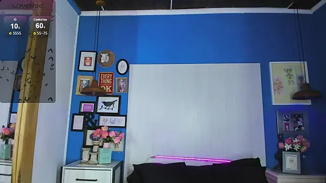 Snapshot of VladHellsing4 chatting on December 2, 2025, 2:45 pm VladHellsing4 online show from December 2, 2025, 2:45 pm