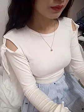 Lovely kute online show from February 18, 2025, 10:47 pm