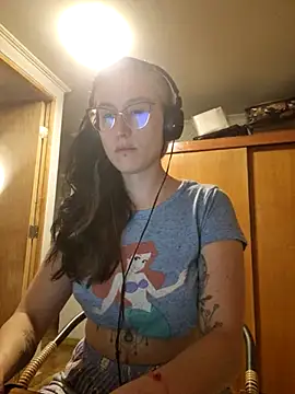 Snapshot of Afrania chatting on November 15, 2025, 3:48 am Afrania online show from November 15, 2025, 3:48 am