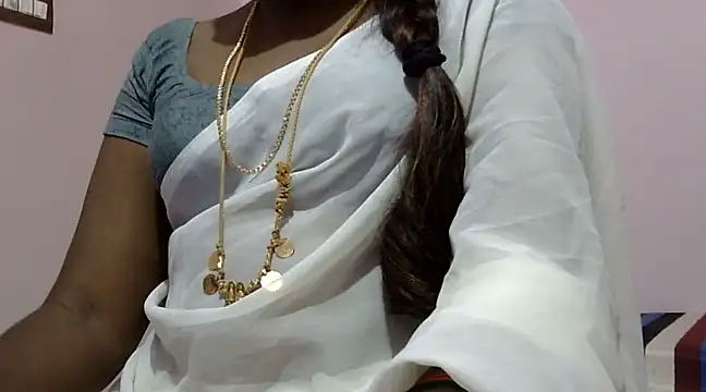 Hot akshara online show from March 5, 2025, 1:28 pm