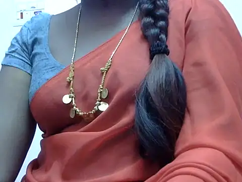 Hot akshara online show from October 31, 2025, 4:52 pm